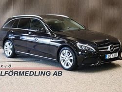 Svart (svartmetallic) Begagnad 2016 Mercedes C200 Avantgarde Kombi | 208 900 kr (Marknadspris)