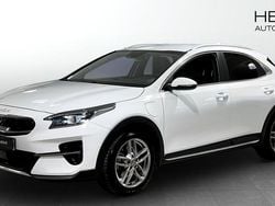 Vit Begagnad 2022 Kia XCeed Advance SUV | 269 900 kr (Marknadspris)