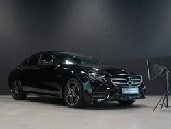 Svart (obsidiansvart metallic) Begagnad 2020 Mercedes E300 Premium Plus Sedan | 399 000 kr (Marknadspris)