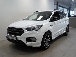 Vit Begagnad 2020 Ford Kuga ST-Line SUV | 199 800 kr (Marknadspris)