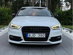 Vit Begagnad 2014 Audi A3 Sportback Ambition Halvkombi | 169 000 kr (Lite dyr)