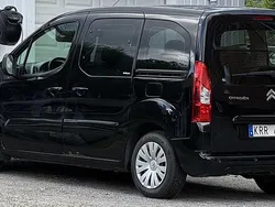 Svart Begagnad 2010 Citroën Berlingo Minibuss | 50 000 kr (Marknadspris)