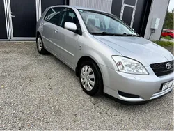Begagnad 2003 Toyota Corolla Halvkombi | 44 900 kr