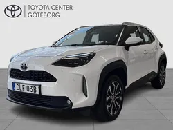 Vit Begagnad 2022 Toyota Yaris Cross Active SUV | 279 900 kr (Marknadspris)