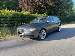 Grå Begagnad 2006 Audi A4 Kombi | 23 000 kr (Marknadspris)