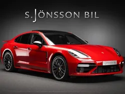 Röd Begagnad 2017 Porsche Panamera Turbo Sedan | 729 000 kr (Marknadspris)