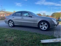 Silver Begagnad 2008 Mercedes E280 Avantgarde Sedan | 48 000 kr