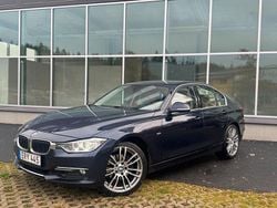 Begagnad 2013 BMW 320 Luxury Line Sedan | 134 900 kr (Superpris)