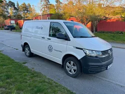 Vit Begagnad 2023 VW T6.1 Van | 370 000 kr