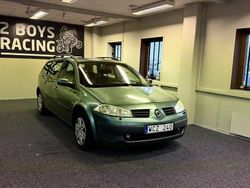 Grön Begagnad 2005 Renault Mégane GrandTour Kombi | 17 900 kr (Marknadspris)