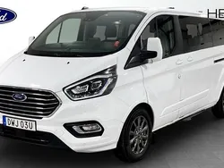 Vit (white) Begagnad 2023 Ford Tourneo Custom Minibuss | 562 375 kr