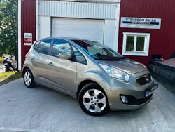 Grå Begagnad 2013 Kia Venga Comfort Halvkombi | 34 900 kr (Marknadspris)