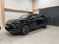 Svart Begagnad 2022 Citroën e-C4 Shine Halvkombi | 269 900 kr (Lite dyr)