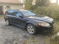 Svart Begagnad 2008 Volvo V70 Momentum Kombi | 36 000 kr (Bra pris)