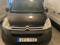 Svart Begagnad 2018 Citroën Berlingo Minibuss | 109 000 kr (Dyr)