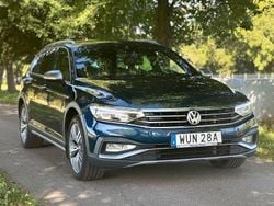 Blå Begagnad 2019 VW Passat Alltrack Kombi | 229 900 kr (Lite dyr)