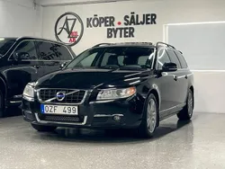 Svart Begagnad 2012 Volvo V70 Momentum Kombi | 84 900 kr (Marknadspris)