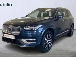 Mörkblå (blå) Begagnad 2022 Volvo XC90 Inscription SUV | 639 900 kr (Marknadspris)