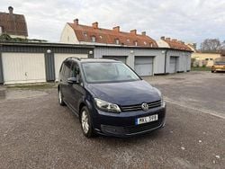 Begagnad 2014 VW Touran Minibuss | 74 500 kr (Marknadspris)