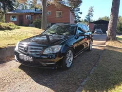 Svart Begagnad 2011 Mercedes C250 Kombi | 83 000 kr (Marknadspris)