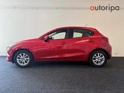 Röd Begagnad 2015 Mazda 2 Halvkombi | 119 900 kr
