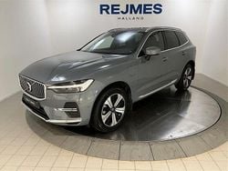 Grå Begagnad 2023 Volvo XC60 Plus SUV | 529 500 kr (Marknadspris)