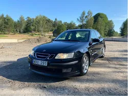 Svart Begagnad 2004 Saab 9-3 Aero Sedan | 27 000 kr (Marknadspris)