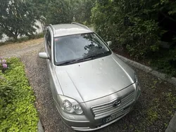 Silver Begagnad 2006 Toyota Avensis Kombi | 10 000 kr (Superpris)