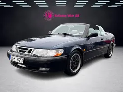 Mörkblå Begagnad 1995 Saab 900 Halvkombi | 48 900 kr
