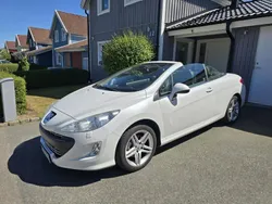 Vit Begagnad 2010 Peugeot 308 CC Cab | 72 000 kr (Superpris)