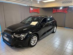 Svart Begagnad 2023 Audi A3 Sport Halvkombi | 255 000 kr (Marknadspris)