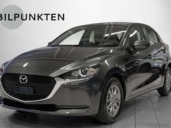 Gråmetallic Begagnad 2022 Mazda 2 Sky Halvkombi | 219 900 kr (Marknadspris)