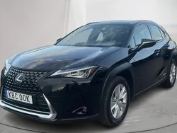 Svart Begagnad 2022 Lexus UX SUV | 272 000 kr