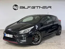 Svart Begagnad 2013 Kia ProCeed GT 2 Halvkombi | 99 900 kr (Marknadspris)