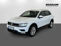 Vit Begagnad 2016 VW Tiguan SUV | 179 900 kr (Dyr)
