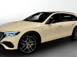 Vit (white) Begagnad 2024 Mercedes E300 Kombi | 989 000 kr