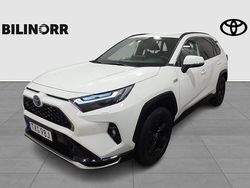 Vit Begagnad 2022 Toyota RAV4 Hybrid Edition SUV | 479 900 kr (Dyr)