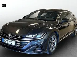 Mörkgrå Begagnad 2022 VW Arteon R-line Kombi | 339 900 kr (Marknadspris)