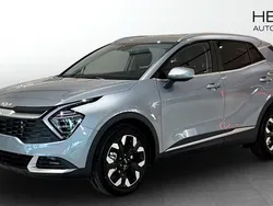 Grå (grey) Ny 2025 Kia Sportage Advance SUV | 469 475 kr (Marknadspris)