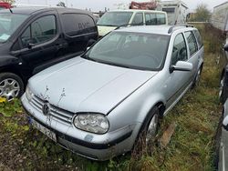 Silver (silvermetallic) Begagnad 2004 VW Golf IV Basis Kombi | 5 000 kr (Superpris)