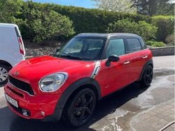 Röd Begagnad 2011 Mini Cooper S Countryman SUV | 99 500 kr (Marknadspris)