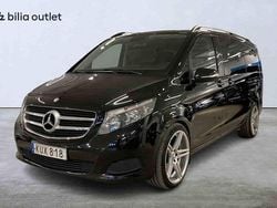 Svart Begagnad 2015 Mercedes V220 Minibuss | 339 900 kr