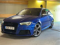 Blå Begagnad 2016 Audi RS3 Sportback Halvkombi | 355 000 kr (Marknadspris)