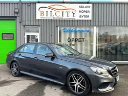 Grå Begagnad 2016 Mercedes E220 AMG Sedan | 199 900 kr (Marknadspris)