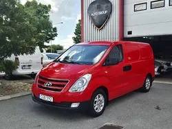 Röd Begagnad 2014 Hyundai H-1 Minibuss | 74 900 kr (Bra pris)