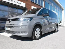 Grå Begagnad 2022 VW T7 Van | 509 800 kr