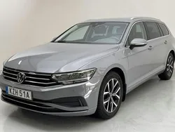 Grå Begagnad 2022 VW Passat Pro | 249 000 kr (Bra pris)