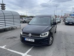 Svart Begagnad 2019 VW Caddy Maxi Minibuss | 147 500 kr (Marknadspris)