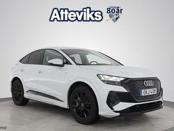 Glaciärvit metallic Begagnad 2024 Audi Q4 Sportback e-tron S-Line SUV | 599 900 kr (Dyr)