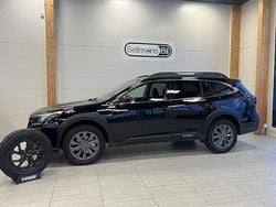 Svart Ny 2024 Subaru Outback SUV | 495 000 kr
